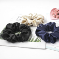 UNIQ Wholesale 2021 Customize Mulbery Silk Hair Tie Hair Accessories Silk Scrunchies For Women